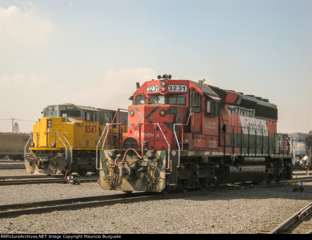 FXE SD40-2 and PRLX SD90MAC-H2 Locomotives